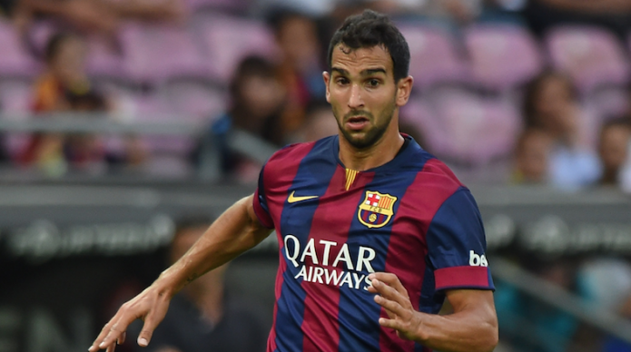 Reds close on Montoya