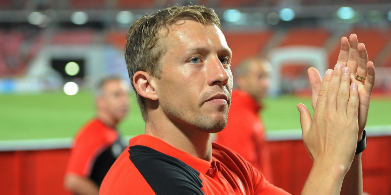Lucas could stay at Anfield