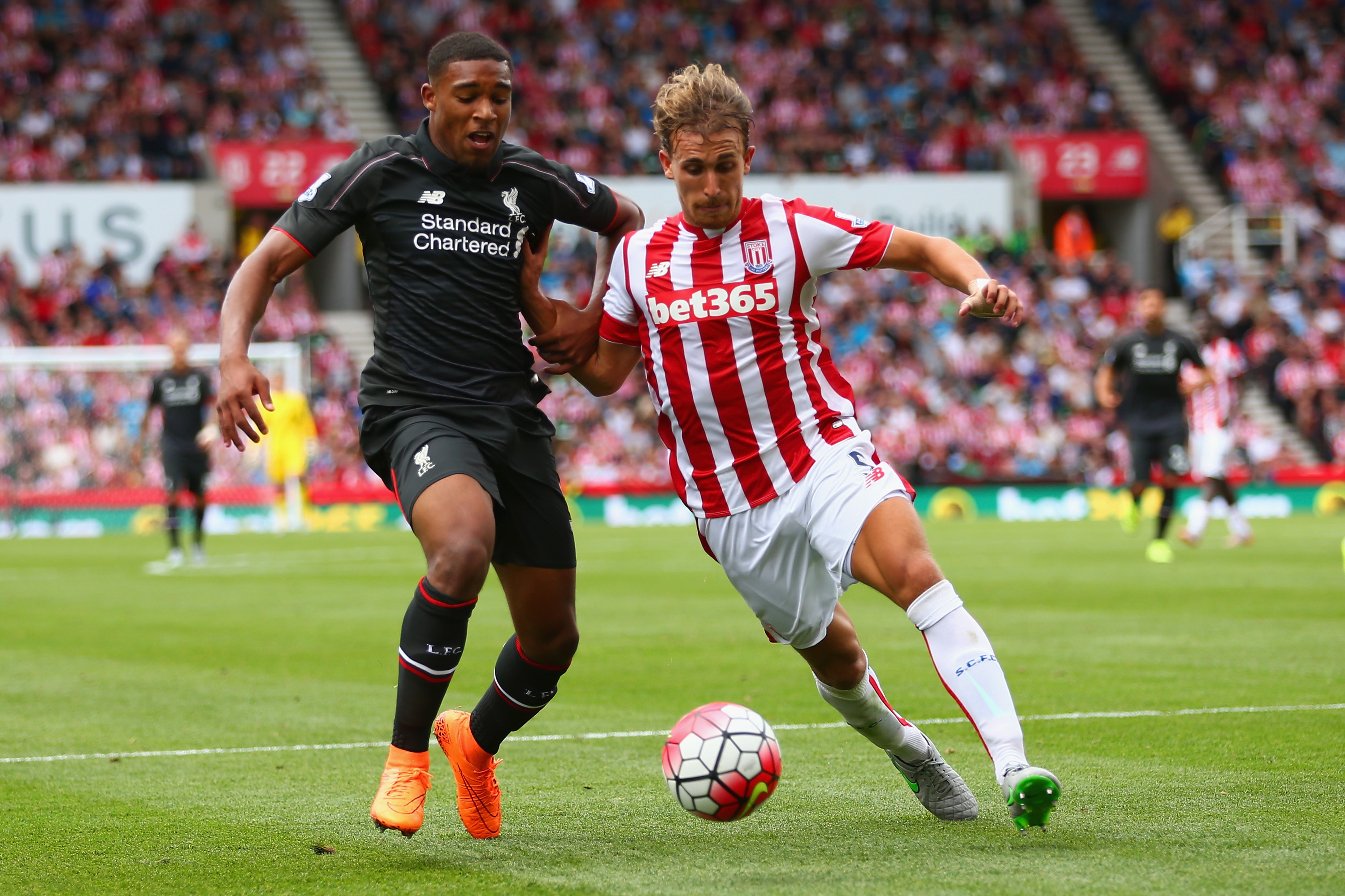 Stoke City v Liverpool - Premier League