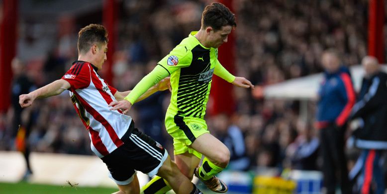 Liverpool target Leicester full-back