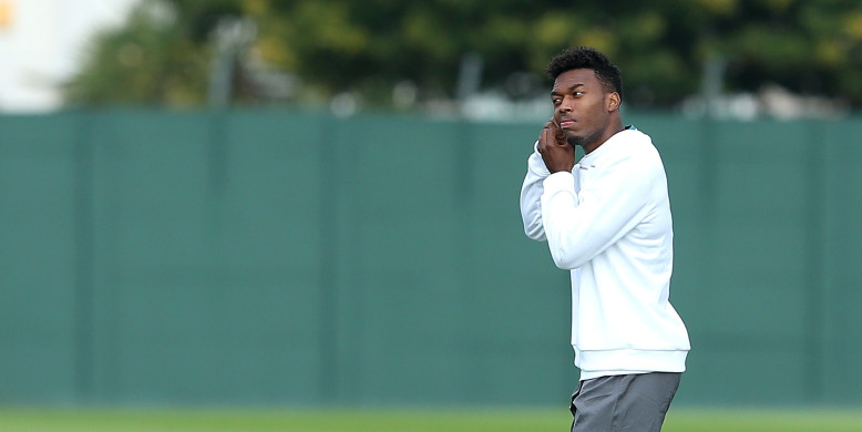 Sturridge and Henderson stay on Merseyside