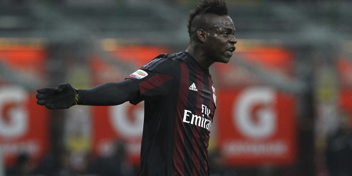 Liverpool look to sell striker