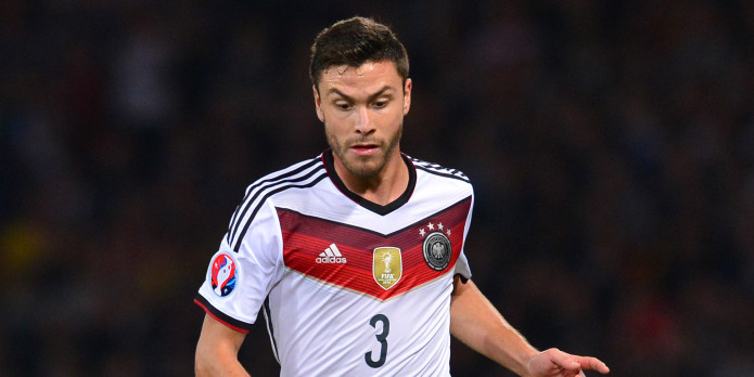 Liverpool line up swoop for German left-back