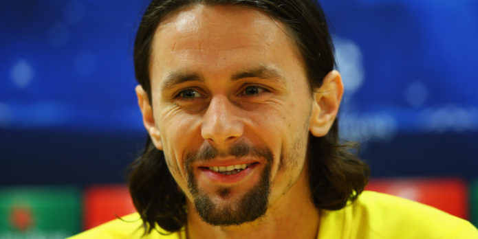 Subotic alerts Liverpool with intention to leave Dortmund