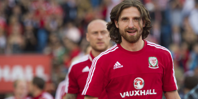 Swansea to join race to sign Joe Allen