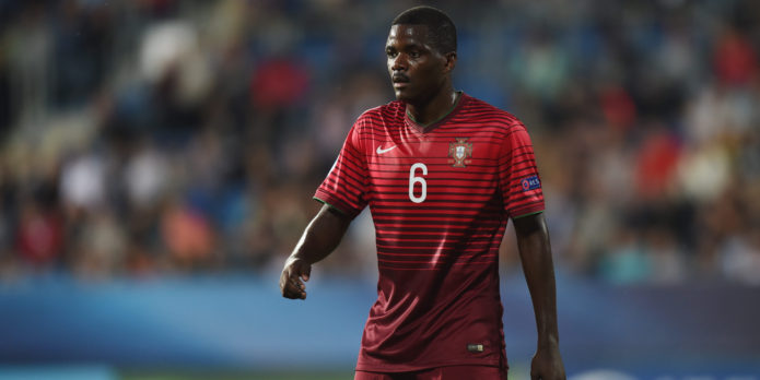 Liverpool linked with move for William Carvalho