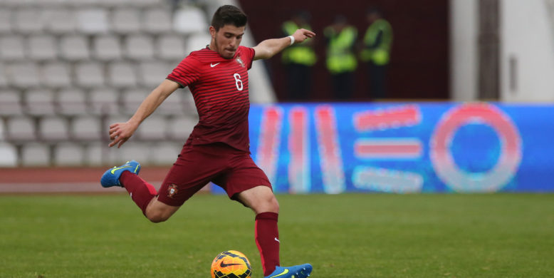 Liverpool rivalled by Juventus for Ruben Neves