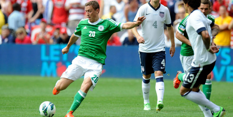 Liverpool set to battle Chelsea for £16m rated Max Kruse