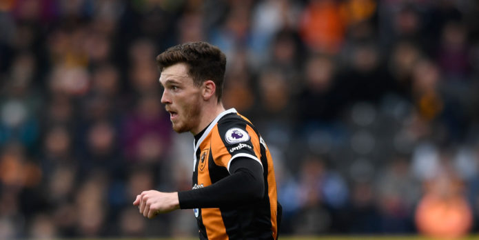 Liverpool close in on Robertson