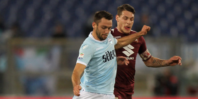 Liverpool set for €25m De Vrij tussle