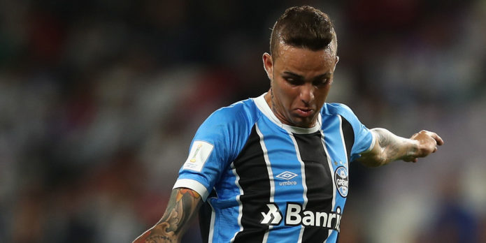 Liverpool open talks with Gremio over Luan transfer