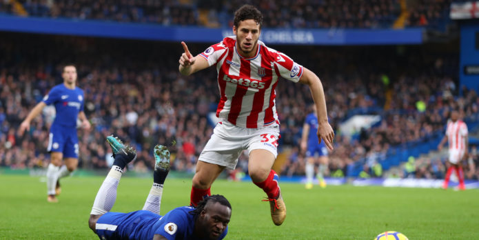 Reds eye Salah’s international teammate, key detail revealed in Reds star’s contract and more: Liverpool news round-up