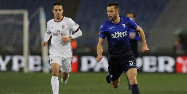 Inter chief denies deal is in place for Reds target de Vrij