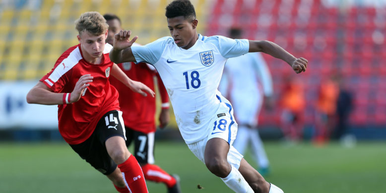 Bayern Munich enter the race to sign Brewster