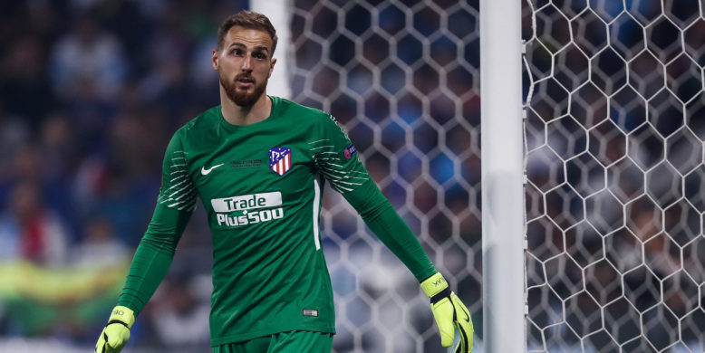 Jan Oblak signs a new contract at Atletico