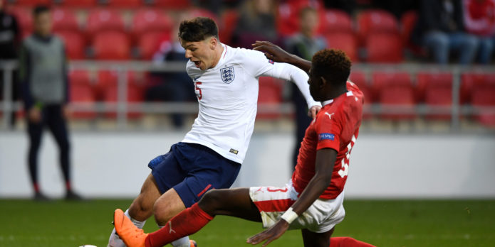 Liverpool sign 17-year-old Bobby Duncan