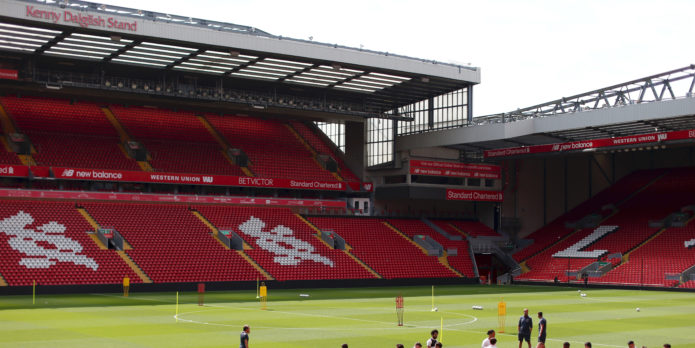 Liverpool set to seal move for Ajax right-back