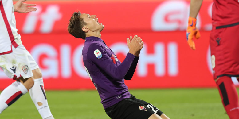 Manchester United join Liverpool in Chiesa transfer chase