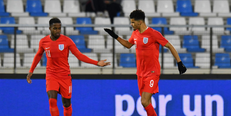Solanke set to seal move to Rangers