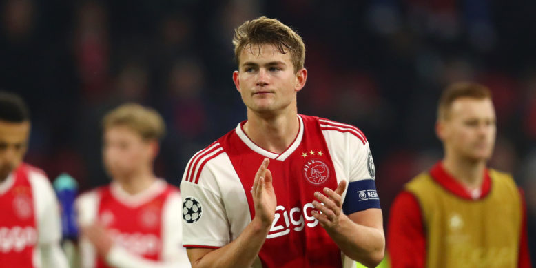 Matthisj De Ligt should join Liverpool according to ex-Dutch international
