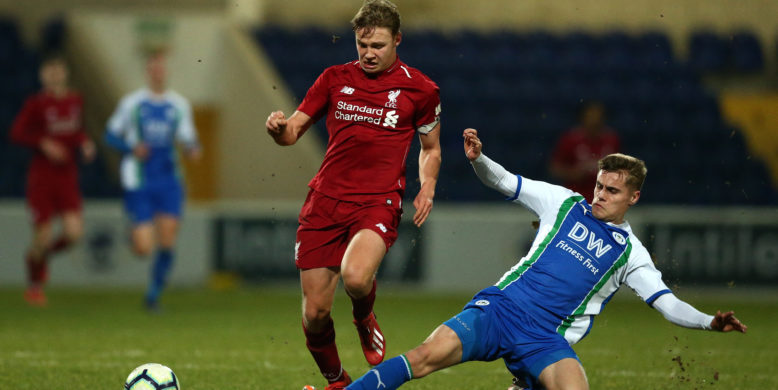 Liverpool’s Glatzel signs first professional contract