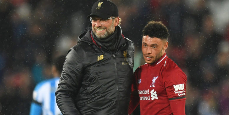 Oxlade-Chamberlain heaps praise on teammates ahead of title run-in