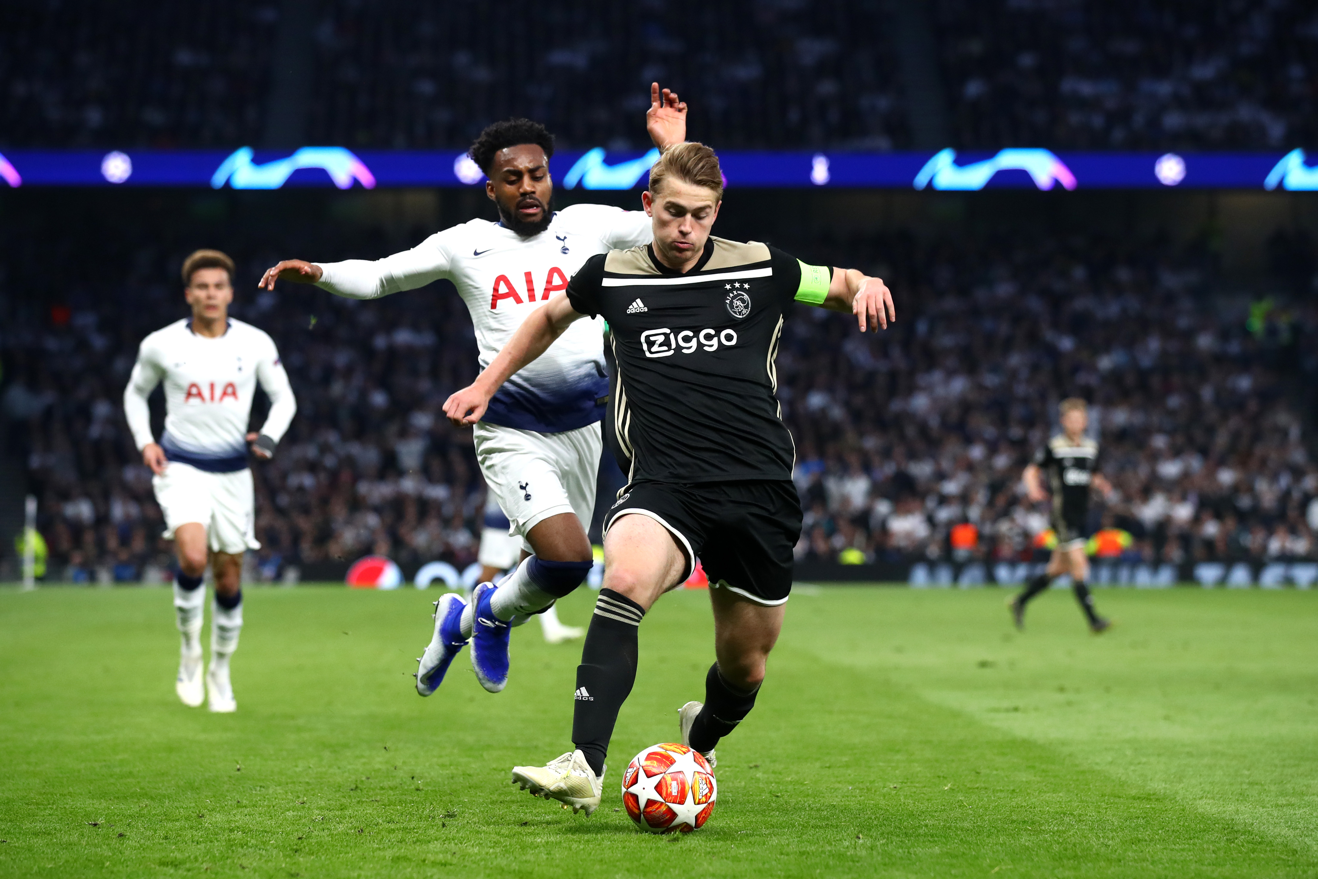 Liverpool target de Ligt rejects Manchester United move