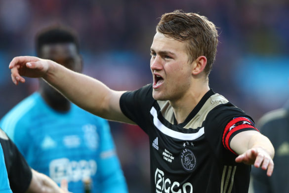 Barcelona confident de Ligt will snub Premier League interest