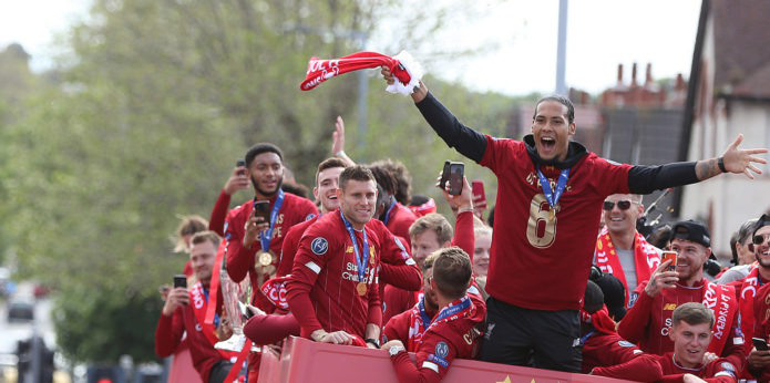 Virgil van Dijk wants to sign a new contract with Liverpool