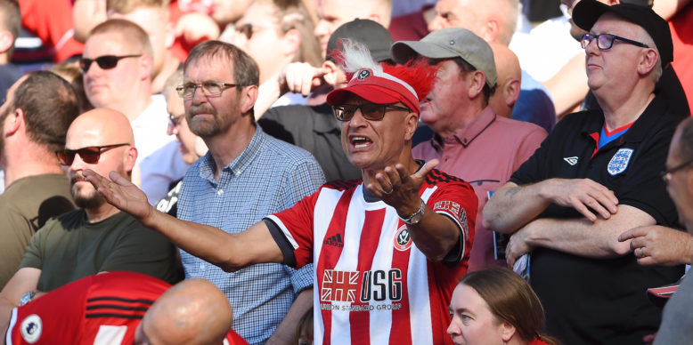 Liverpool fans react to Sheffield United chant at Goodison Park
