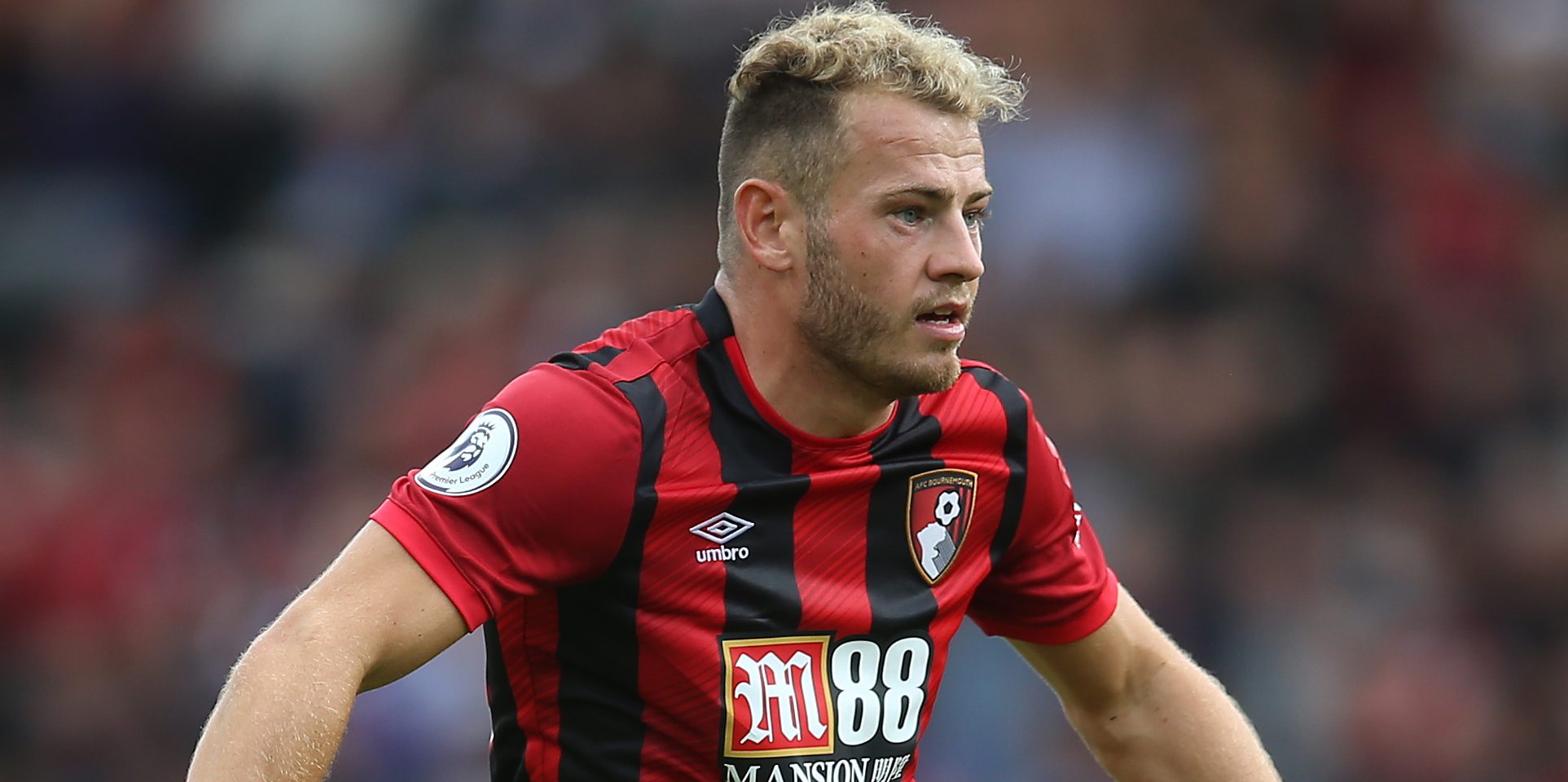 Fraser “keeping his options open” amid Liverpool interest