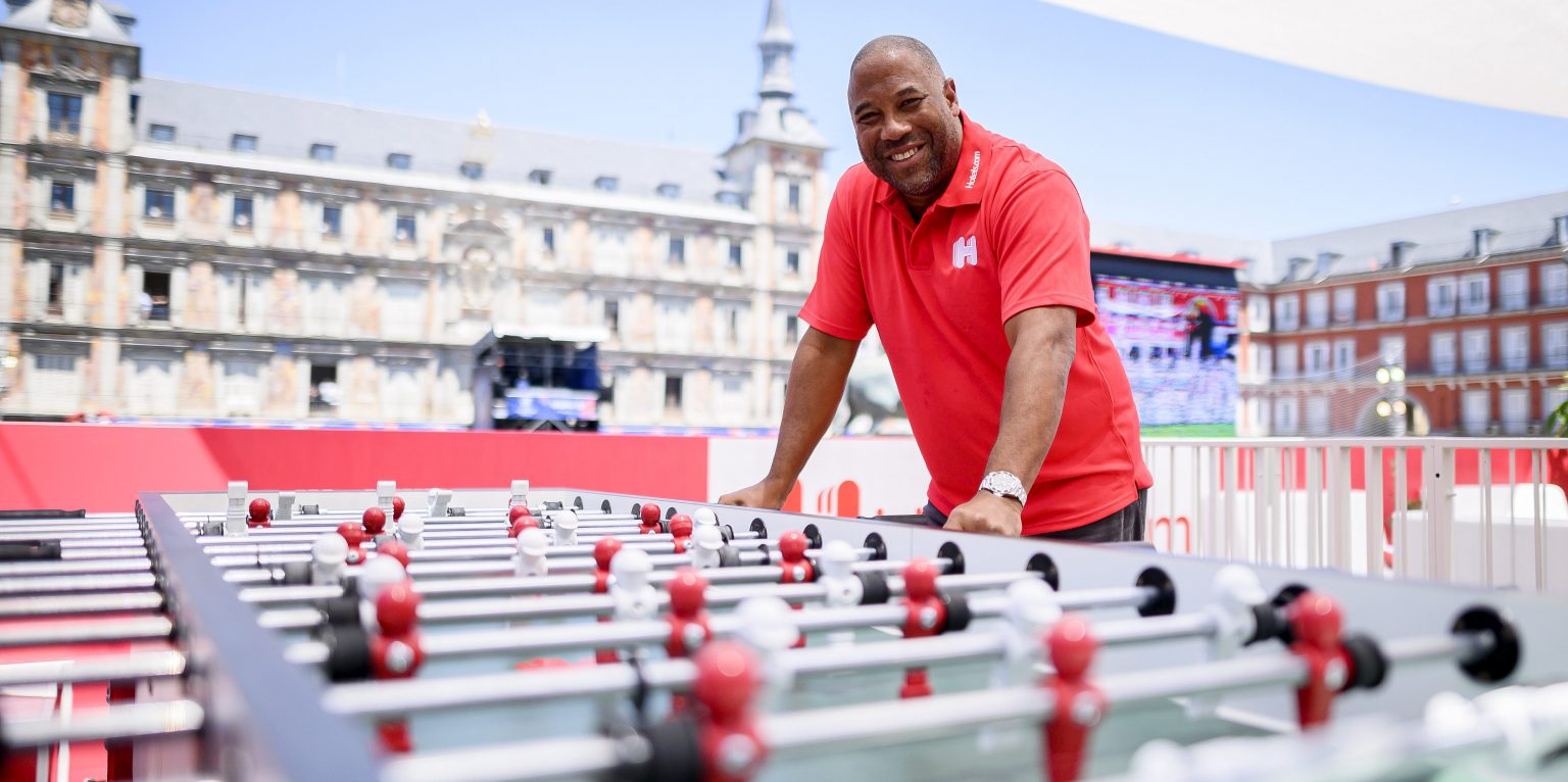 Barnes believes ‘Invincibles’ season for Liverpool is “unrealistic”