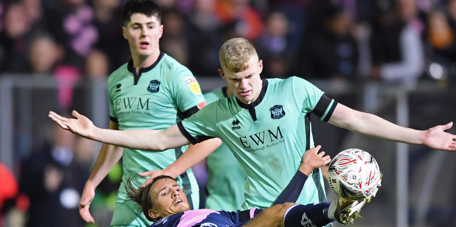 Everton complete signing of rumoured Liverpool target Branthwaite
