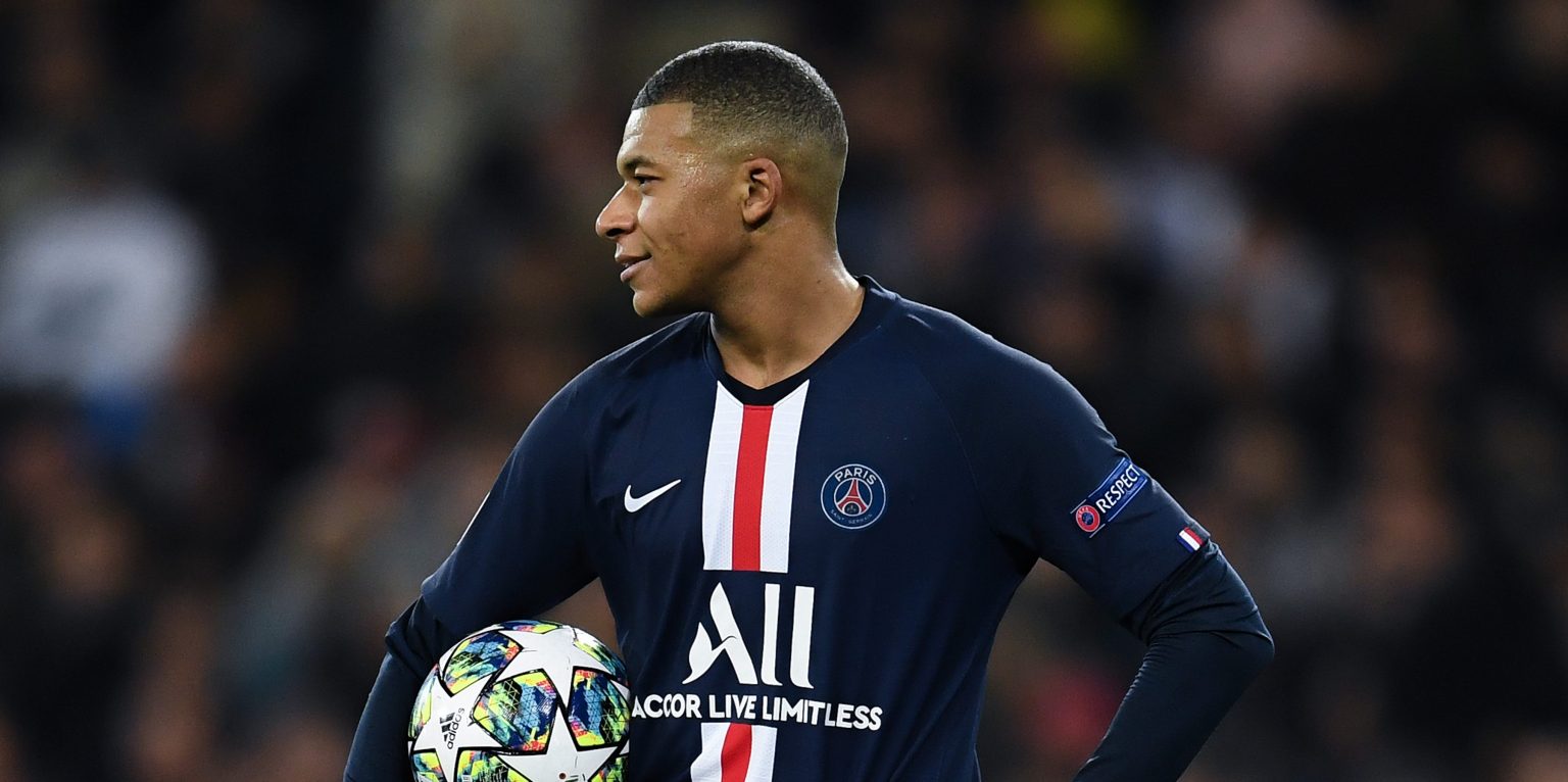 Mbappe remains coy about signing new PSG deal