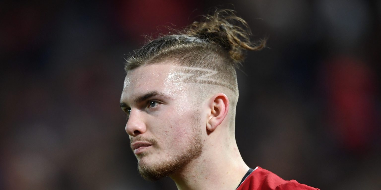 Liverpool set to offer Elliott new three-year deal