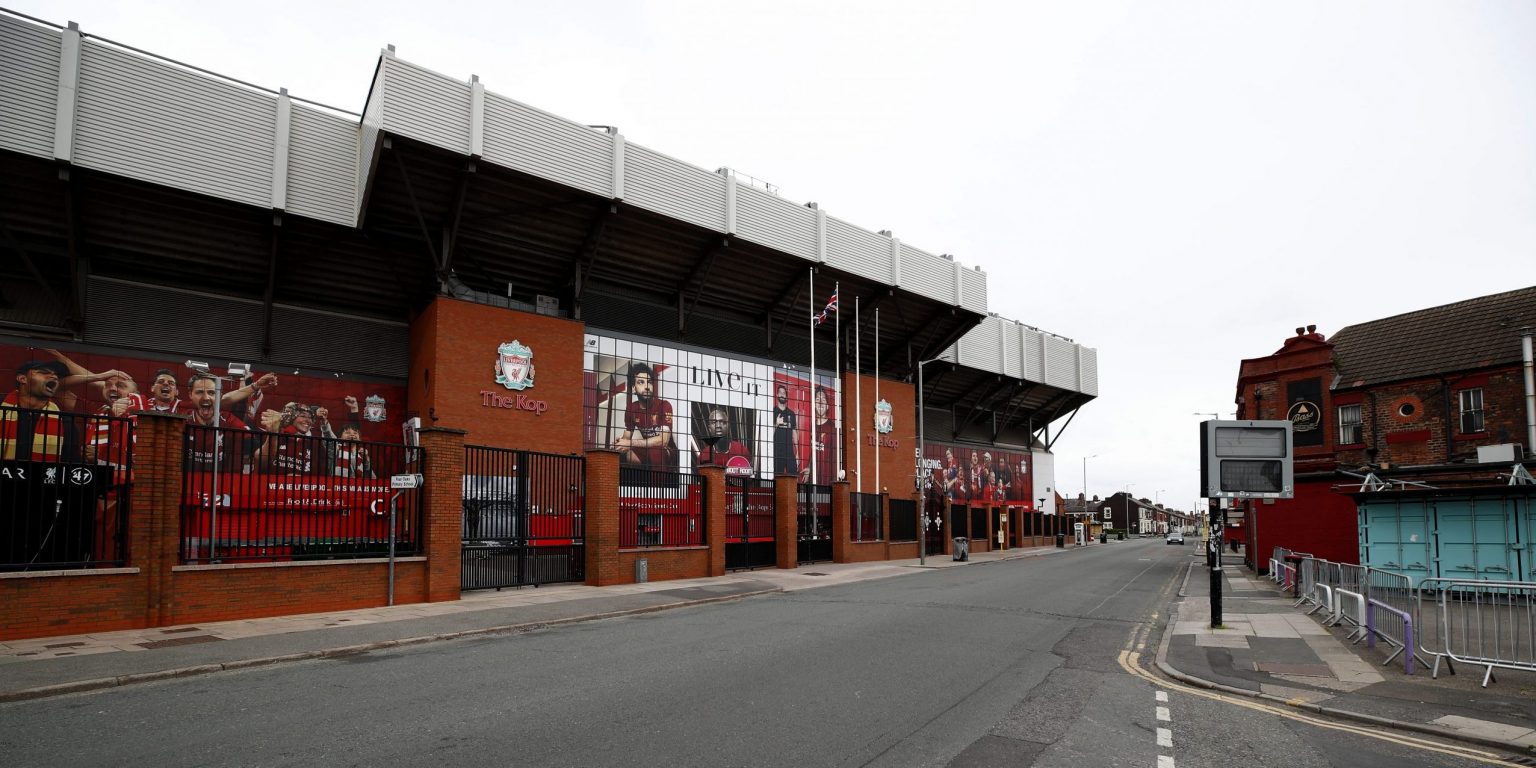 Three Liverpool players sit out of training game with knocks