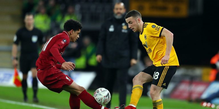 Liverpool defender Ki-Jana Hoever to join Wolves