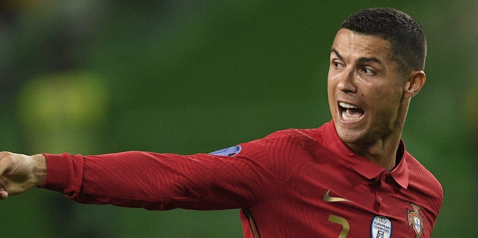 Thompson reveals Houllier’s reaction to Man United signing Ronaldo