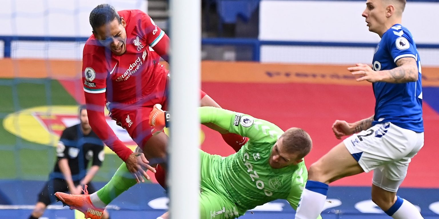 Pickford intended to hurt Van Dijk, claims pundit