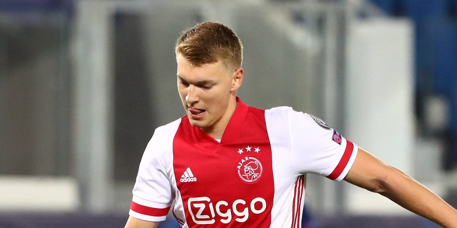 Liverpool keen on completing move for Ajax defender Perr Schuurs