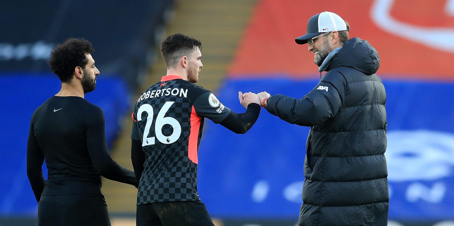 Gary Neville hails “unbelievable” Liverpool star Andy Robertson