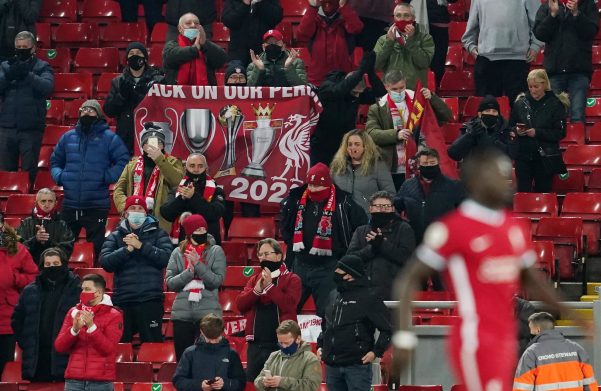 liverpool-fans-anfield