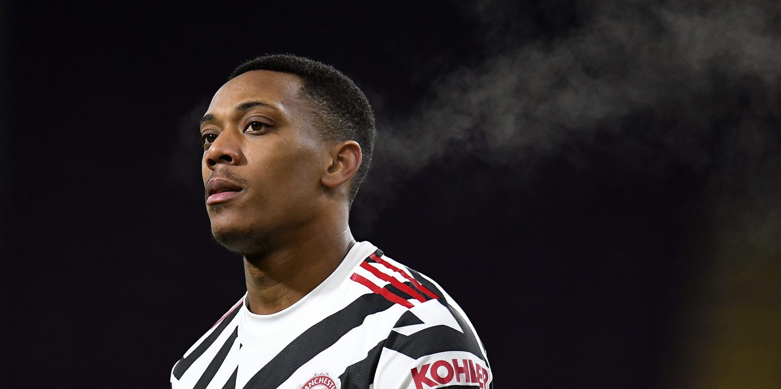 Liverpool boosted as Man United pick up potential double injury blow