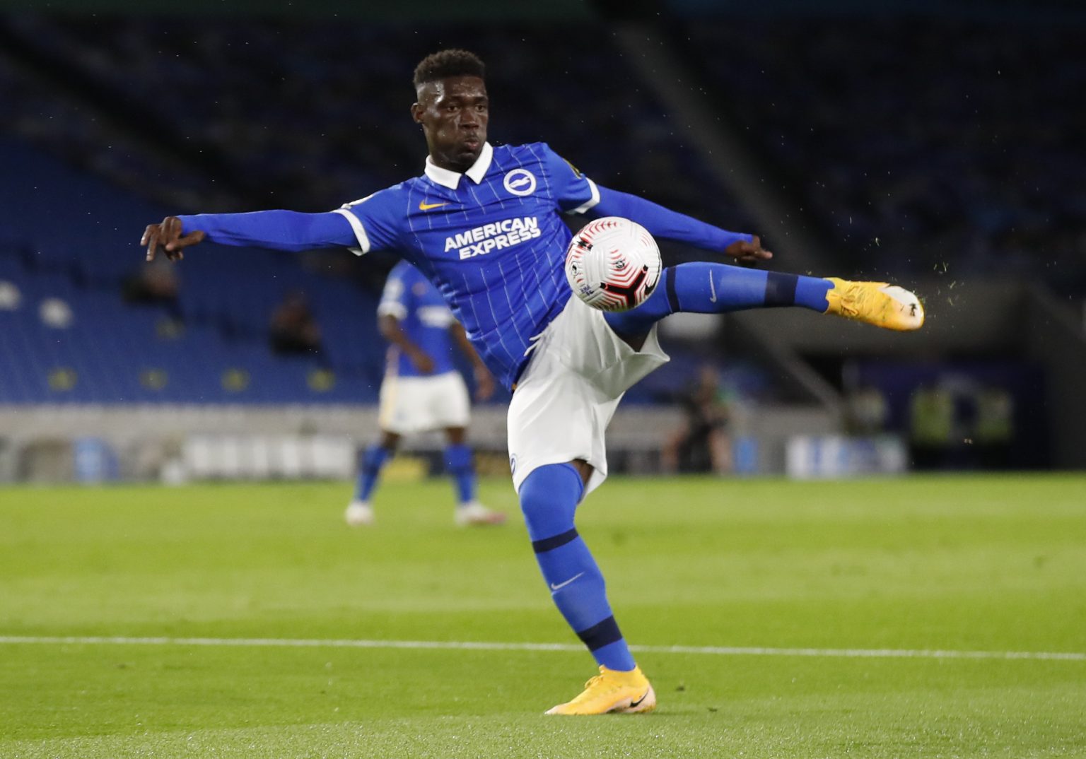 brighton-midfielder-yves-bissouma