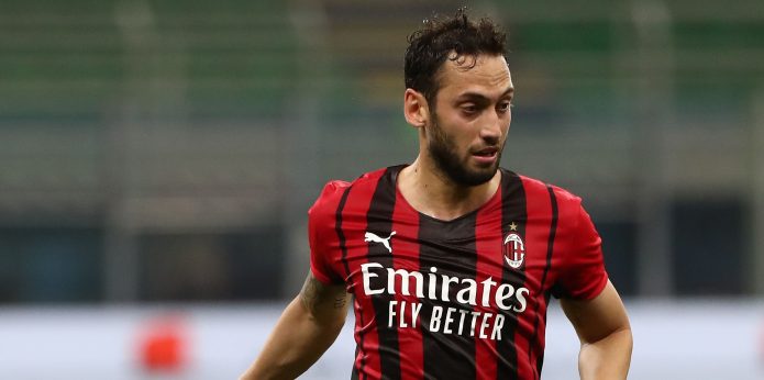 Virals: Liverpool ‘in talks’ with Hakan Calhanoglu