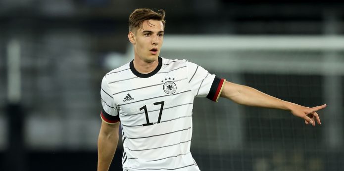 Virals: Christian Falk confirms Liverpool interest in Florian Neuhaus