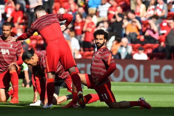 liverpool-warm-up-vs-chelse