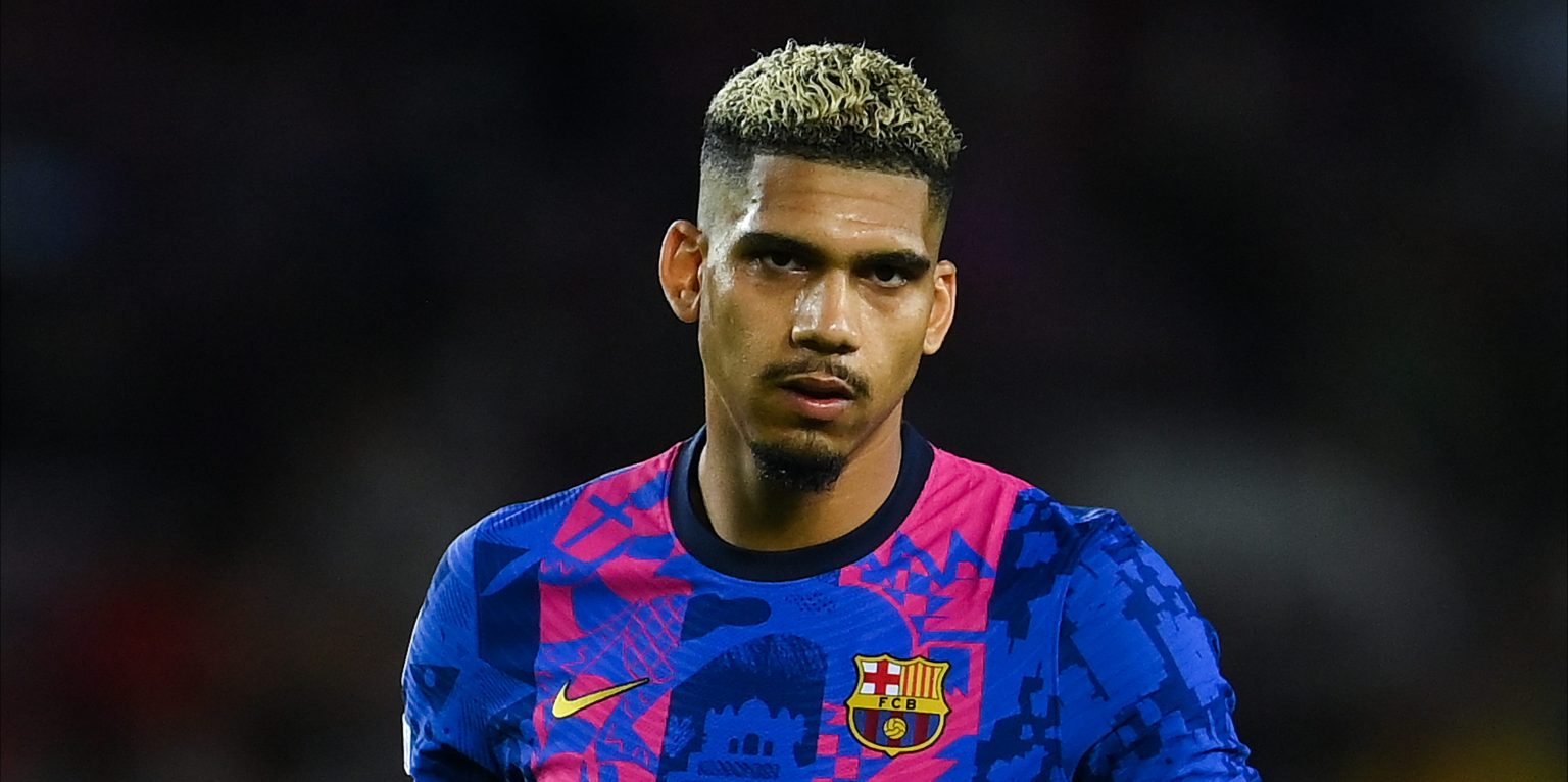 Virals: Liverpool target Ronald Araujo has ‘important offers’ to leave
