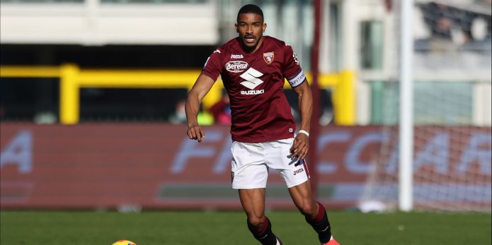 Virals: Liverpool tipped to enter ‘auction’ for Gleison Bremer