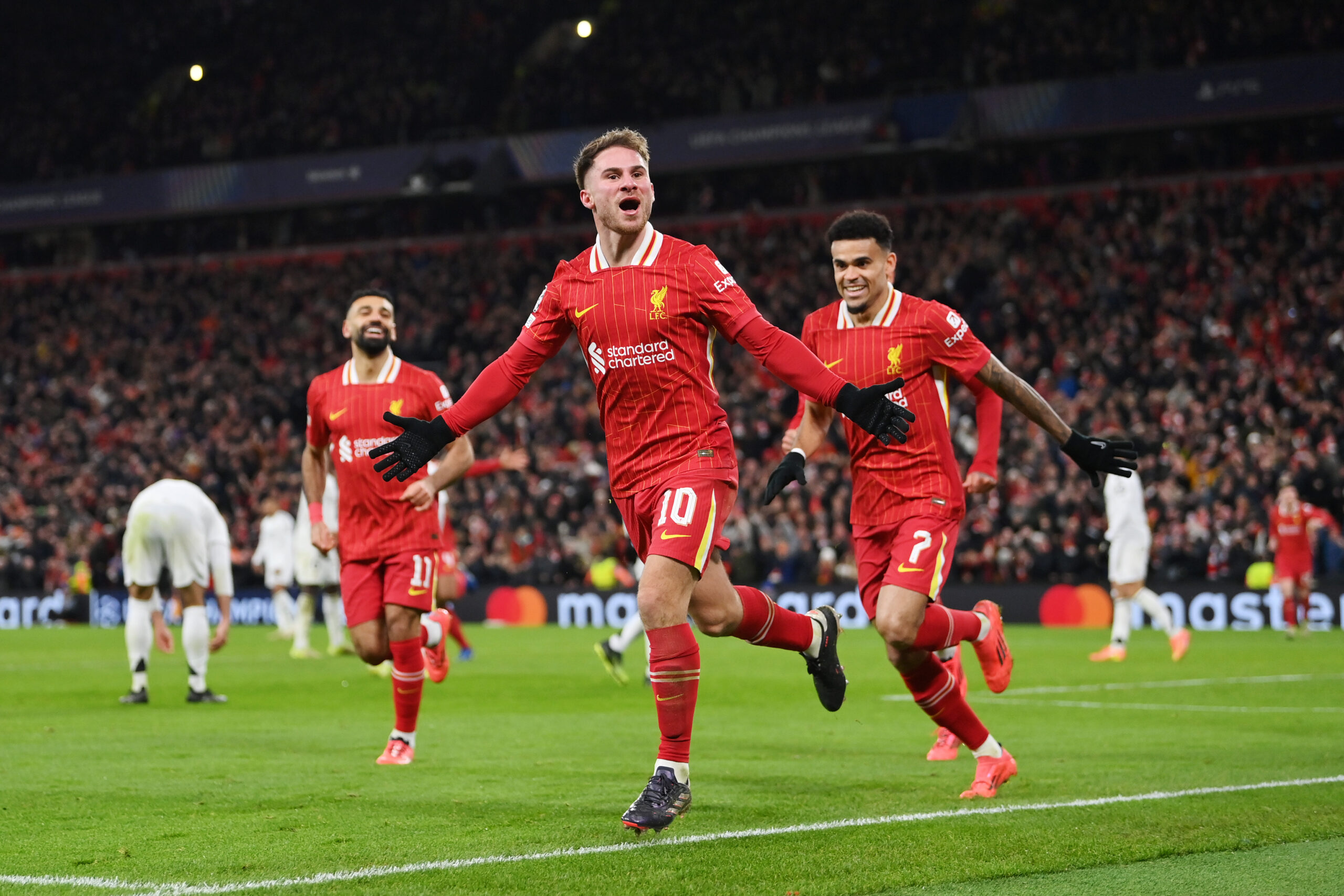 Alexis MacAllister celebrates scoring against Real Madrid 2024/25